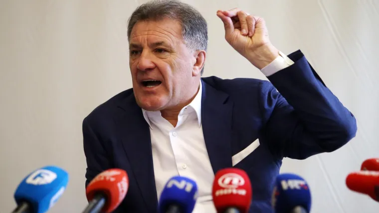 Avaz pi&scaron;e da će sutra biti i roči&scaron;te o izručenju