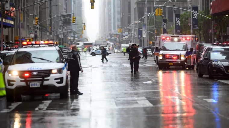 Odmah je planuo požar, pilot poginuo