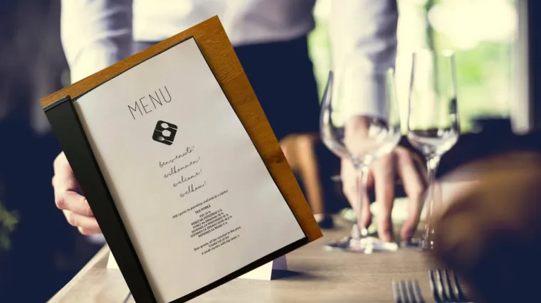 Ugostitelj na jelovniku objavio sve &scaron;to mora platiti državi: 'Hrvatska - mala zemlja s velikim porezima'