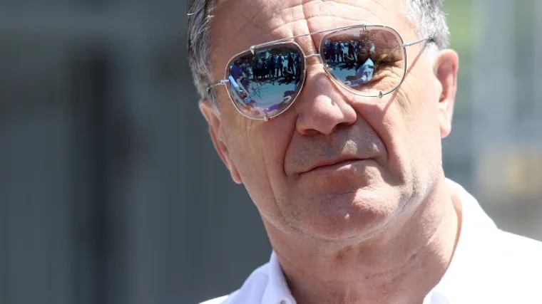 'Poslovni planovi u BiH? Za sada me financira brat'