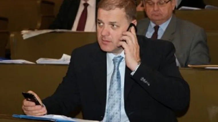 Bandićevom savjetniku odluku je potpisao - Bandić