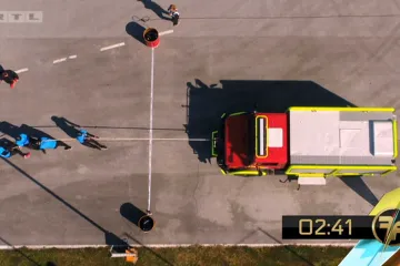 Željka iz tima &Scaron;vec umorna nakon vuče vatrogasnog kamiona