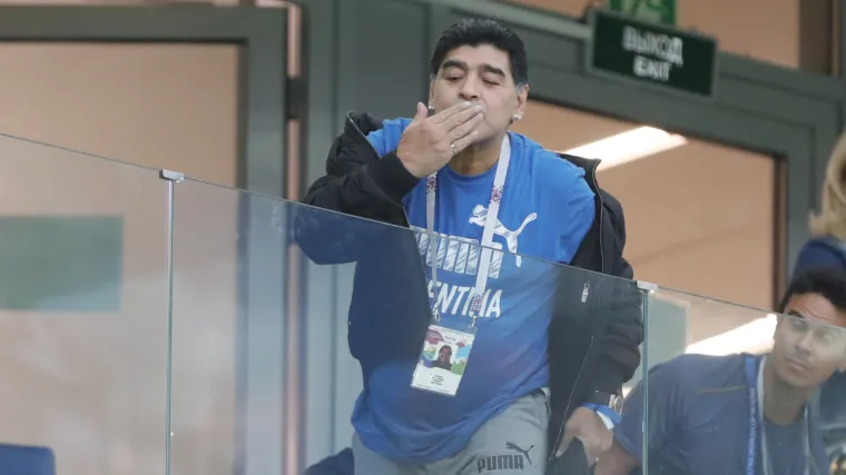 Maradona vi&scaron;e nije trener Sinaloe: Posvetit će se zdravlju, uskoro ide na nove operacije