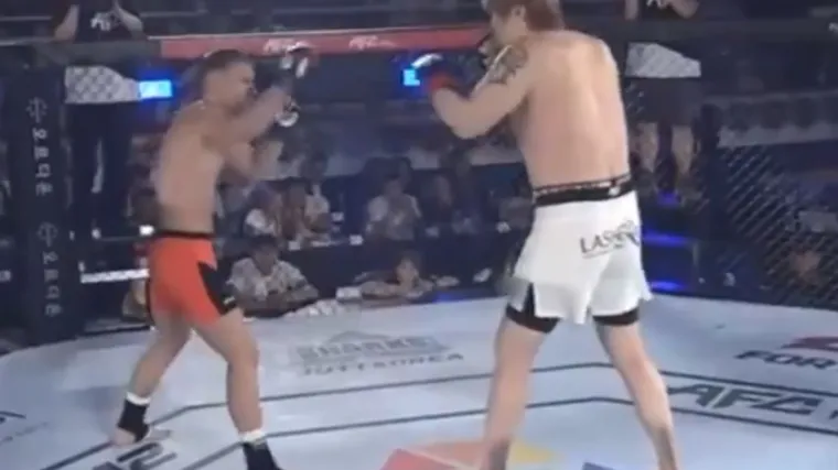 Pogledajte kako je 'Golijat' nokautiran u prvoj rundi