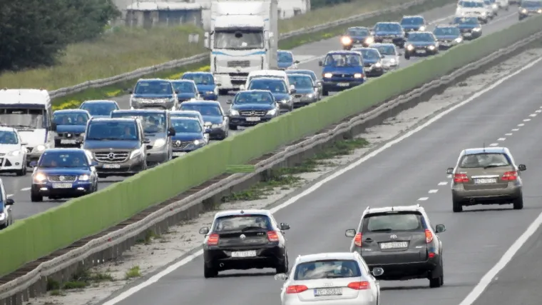 Pojačan promet u Lučkom, zastoj na A3 zbog prometne nesreće