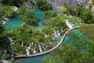Revizija utvrdila niz nezakonitosti. Ravnatelj poručuje: 'Plitvice danas posluju zakonito'