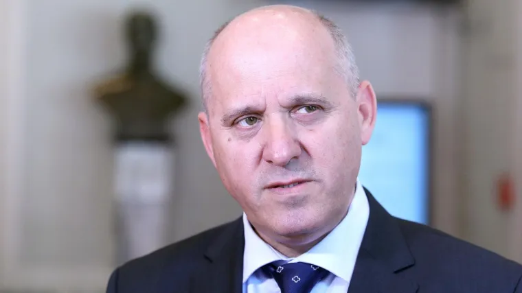 'Ubrzo će je objaviti kandidaturu, nema nikakvih dokumenata koji bi je kompromitirali'