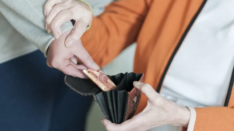 Poznata fotografkinja postala žrtva drskog prevaranta: "Izgledao je fin, zgodan i pristojan"