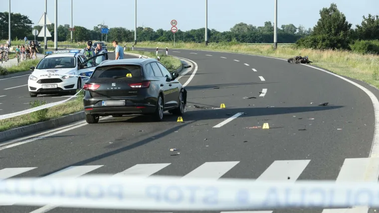 Automobil je naletio na moped. Mu&scaron;karac preminuo na mjestu