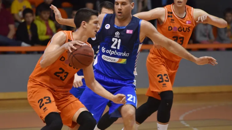 Pod Toranj stižu hrvatski reprezentativci