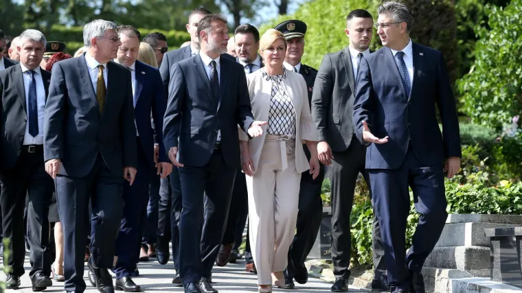 Plenković brani Ku&scaron;čevića: 'Nije upisao dvije nekretnine u katastar, nije to propust takvih razmjera'