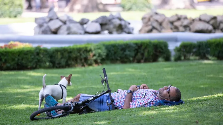 Hrvatska se bori s paklenim vrućinama: Ovo su savjeti kako se za&scaron;tititi od njih