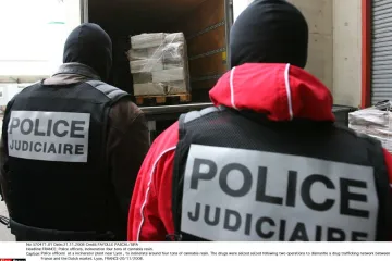 Pronađeno 2,5 tona metamfeatmina u luci u Rotterdamu