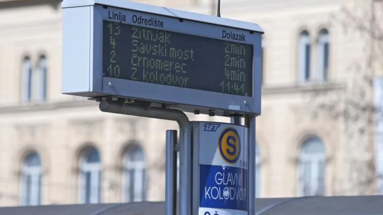 ZET kupuje 16 novih displeja: Svaki će stajati gotovo 12.000 kuna, trebali bi stići za dva mjeseca