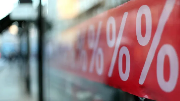 Počelo 'ljetno sezonsko sniženje': Istražili smo koliko je &scaron;oping od danas doista jeftiniji!