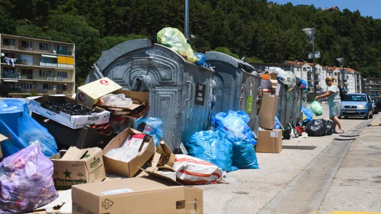 Zemlja pred kolapsom: Godi&scaron;nje proizvedemo 800.000 olimpijskih bazena smeća, najgori su Amerikanci