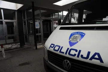 U Zagrebu djevojka brutalno pretukla ženu iz BiH. Razbila joj mobitel i naočale