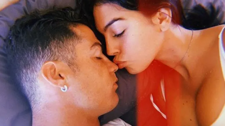 Detalj na Ronaldu privukao pažnju; 'Bilo je akcije u krevetu!'