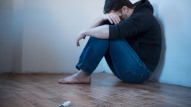 'Već s 15 godina je sva&scaron;ta trpao u sebe, u kolicima i vezan je zavr&scaron;io na psihijatriji'