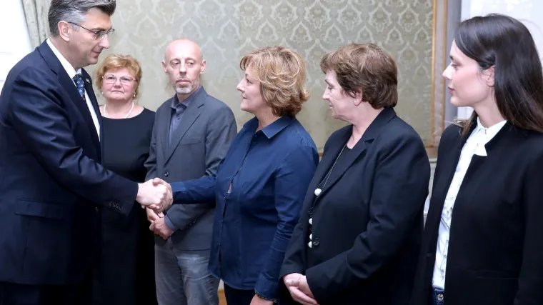 Plenković obećao izmjene Kaznenog zakona: 'Socijalni radnici dobit će status službene osobe'