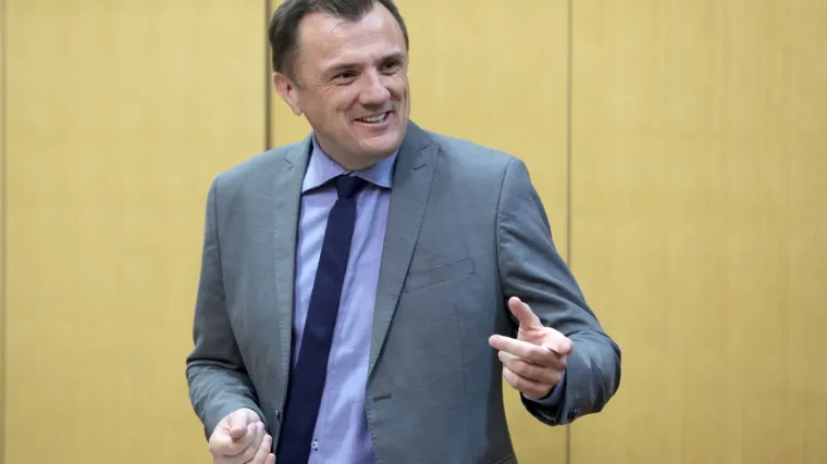 Traži se nasljednik: U Sabor stiglo izvje&scaron;će Plenkovića o razrje&scaron;enju ministra Ku&scaron;čevića