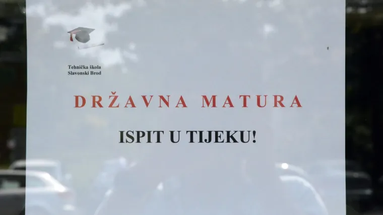 Učenici ne znaju razmi&scaron;ljati ili su zadaci bili prete&scaron;ki i za profesore?
