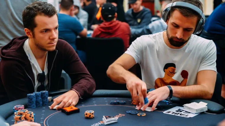 Stvoren računalni program nepobjediv u pokeru