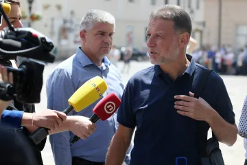 Vlada: Marić je dao ostavku nakon razgovora s premijerom; Jandroković: Odluku je donio sam