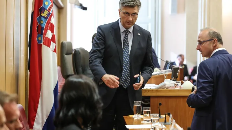 Plenković žustro nakon potvrđivanja ministara: 'Kažem odlučno 'ne' stigmatiziranju mene i moje Vlade'