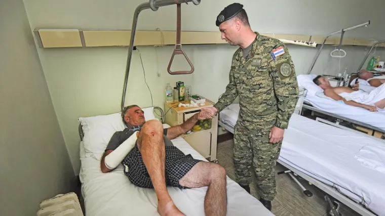 Napali ga dok je spavao i to zbog istarske zastave? 'Vojnik će vjerojatno biti nečasno otpu&scaron;ten iz vojske!'