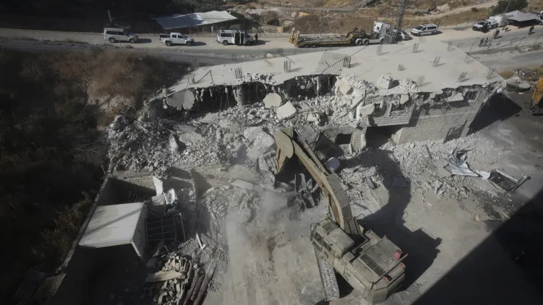 Izraelci ru&scaron;e ilegalne kuće Palestinaca: Po noći krenulo uklanjanje stanovnika