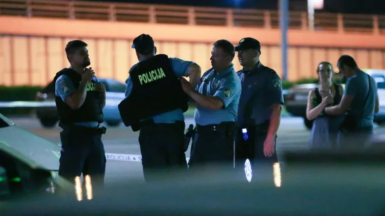 Pokušali opljačkati blindirano vozilo, spriječili ih zaštitari; jedan pljačkaš je ranjen