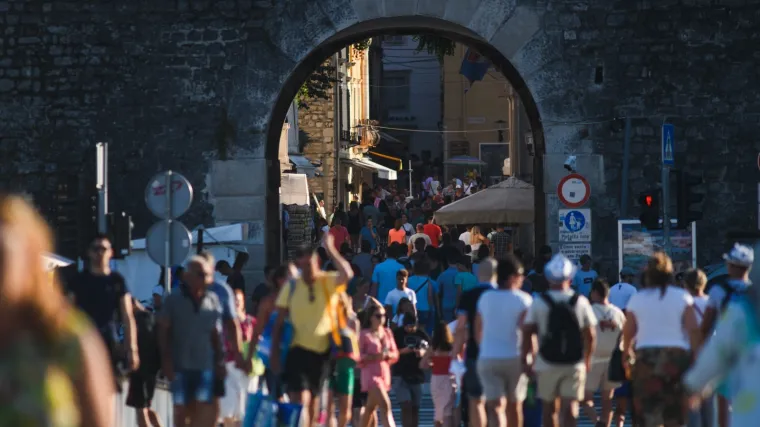 Njemačka obitelj osjetila 'čari' hrvatskog turizma: Odlazak na sladoled ko&scaron;tao ih je 1200 kuna!