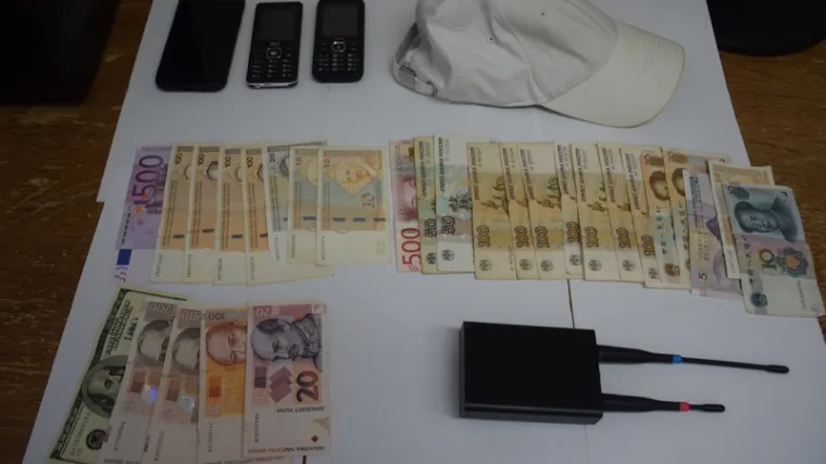 'Operirao' na parkirali&scaron;tu: Blokatorom provaljivao u aute, strpao u džep 100 tisuća kuna