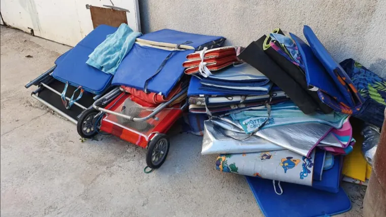 'Nema rezervacije plaže': Dalmatinski načelnik pokupio sve ležaljke i ručnike!