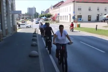 Od danas u Križevcima za korištenje dostupno 8 besplatnih bicikala