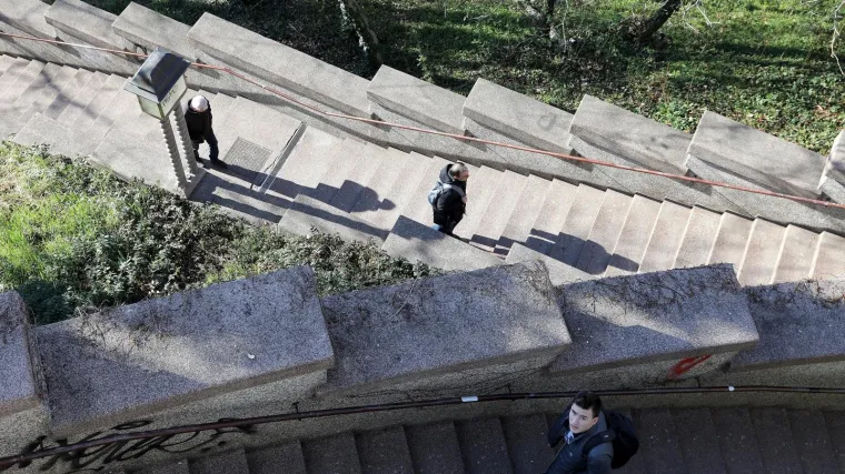 Zagreb skriva mnoge tajne: Tko se penje pijanim, a tko vje&scaron;tičjim stubama?