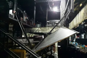 Dvije osobe poginule, nekoliko vaterpolista ozlijeđeno: 'Pali smo na glave onih ispod nas'