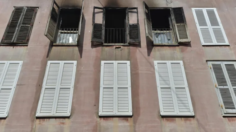 Stan u Zadru zapalila baterija mobitela: 'Spavao sam, probudila me buka. Osjetio sam smrad dima'