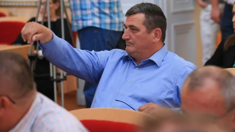 Načelnika kojeg istražuje USKOK izbacuju iz HDZ-a! 'Molim one koji odlučuju da to ne čine'