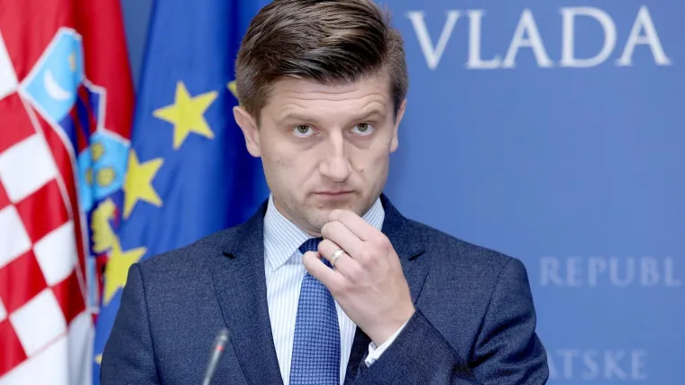 'Ovakav bezobrazluk Vlade, premijera i ministra Marića jo&scaron; nisam doživio'