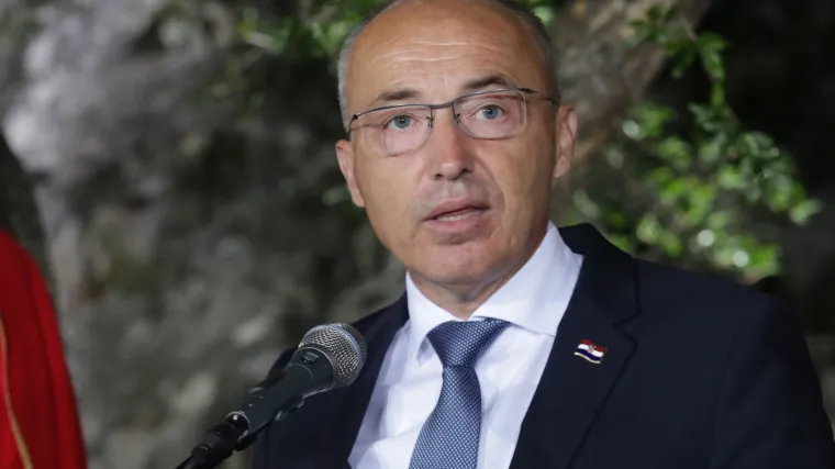 Krstičević o borbenim avionima: 'Vlada se ne predaje, vjerujem u rje&scaron;enje do kraja mandata'