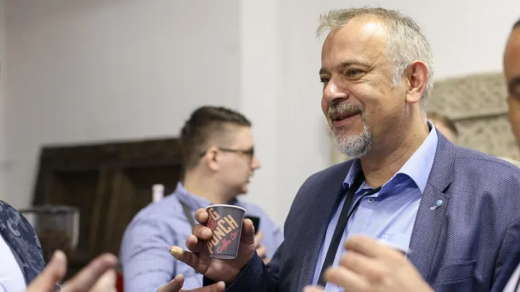 Kaže da će uskoro objaviti kandidaturu i otkrio - 'to je jedan poseban datum'