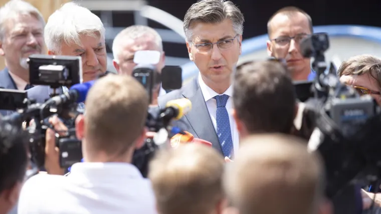 'Taj čovjek je sam sru&scaron;io svoju vladu'