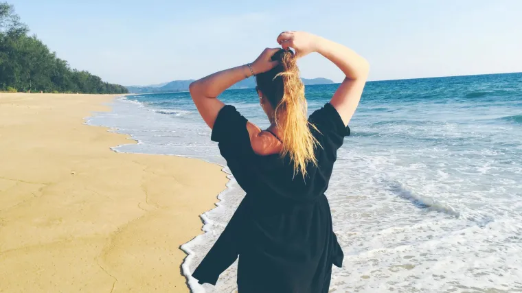 More i sunce gode nama, ali ne i na&scaron;oj kosi: Oporavite suhe i lomljive vlasi uz ove trikove