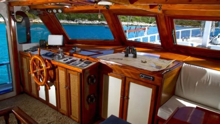 Skinuti su s respiratora i sada di&scaron;u samostalno