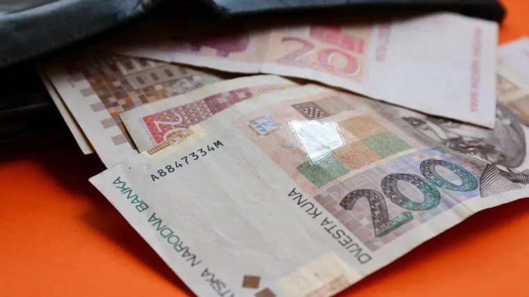 Prosječna plaća u Zagrebu za tisuću kuna veća nego u ostatku zemlje. Evo koje djelatnosti bilježe rast plaća