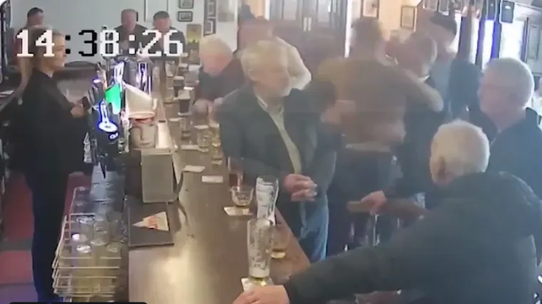 Evo &scaron;to se skriva u pozadini incidenta u kojem je udario starca zbog viskija