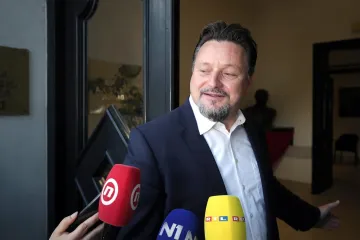 'To nije Ante Pavelić, to je moj djed ili pradjed, ne znam točno'