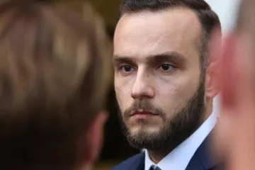 Neće s njim za stol dok ne ispuni zahtjev o referendumu